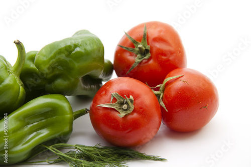 Frische Tomaten mit Dill