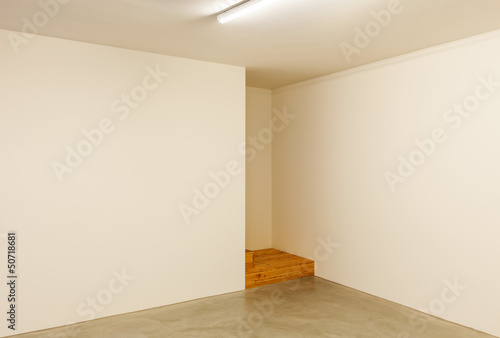 Empty room, interior photo