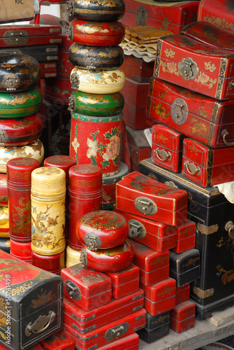 Dongtai Lu Antique Market famous Chinese red boxes on sale