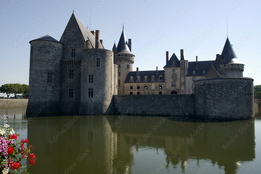 Château de Sully sur loire 1