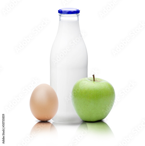 Apfel , Miilch und Ei