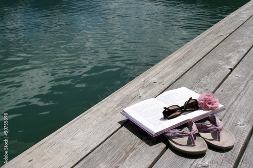 Lesen am Wasser © Fontanis