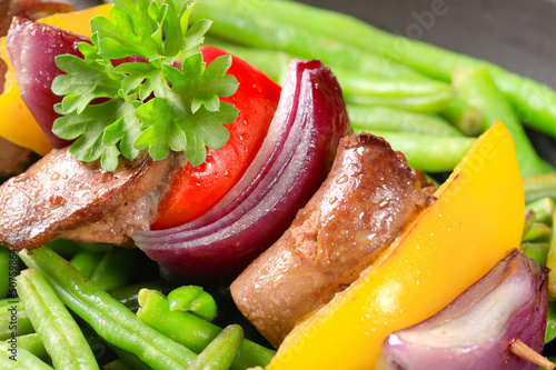 Liver skewer with green beans