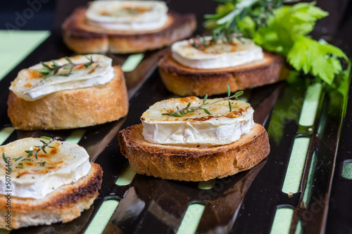 Valokuva Toast and goat cheese