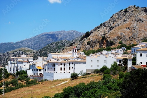 Obraz na płótnie White village, Benaocaz, Andalusia © Arena Photo UK w salonie