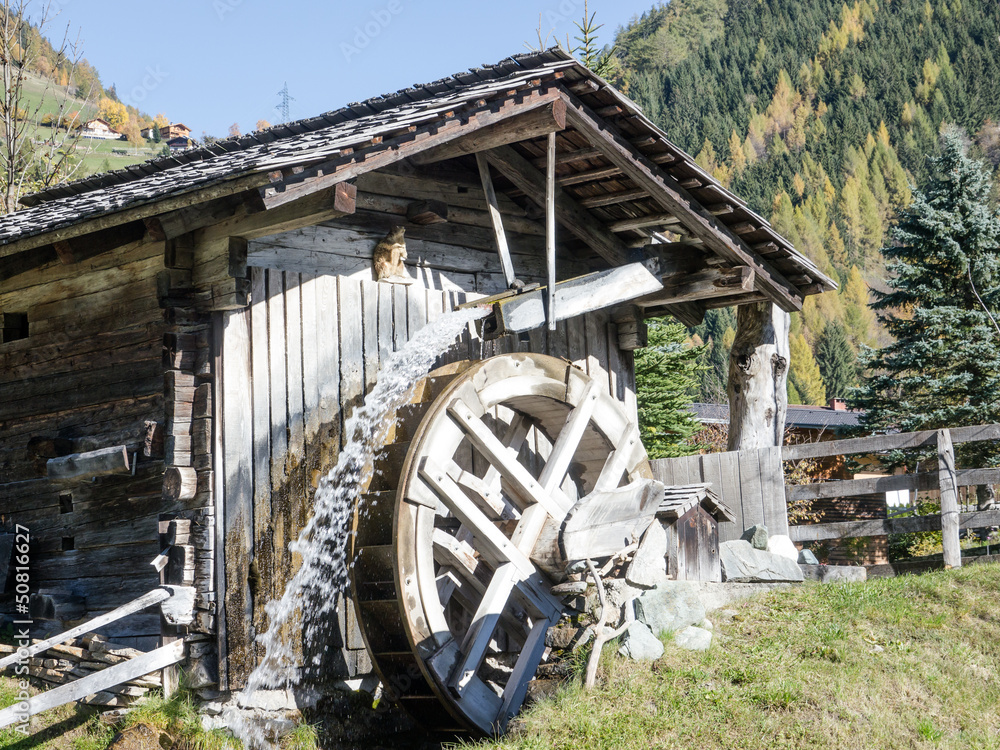 Obraz premium old watermill
