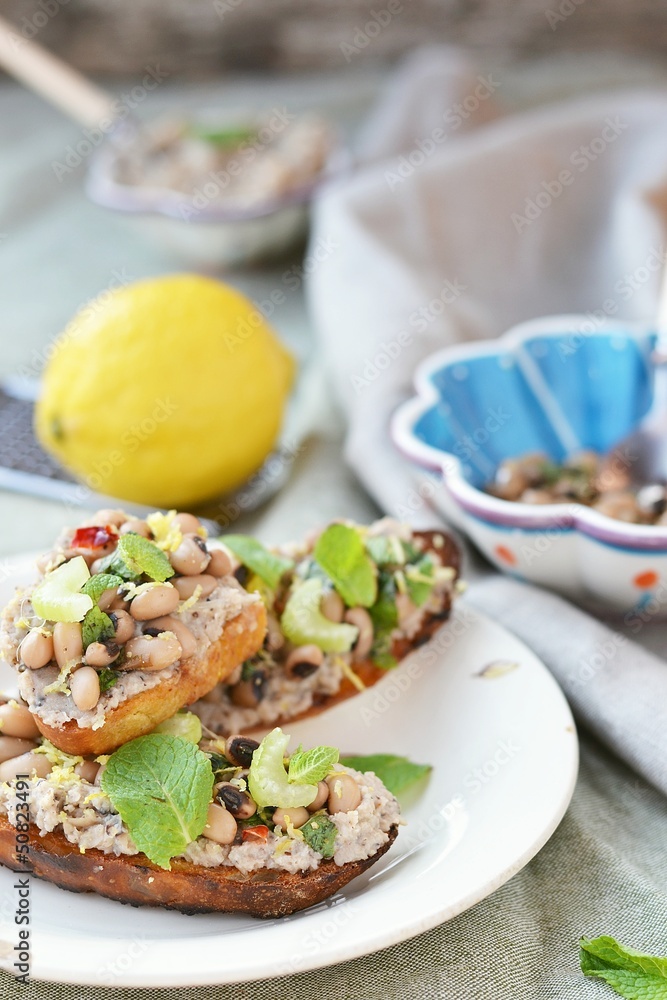 Bruschetta with beans Bruschetta with beans