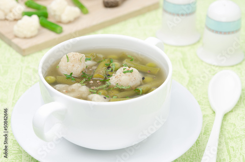 vegetable soup with cauliflower and green beans horizontal