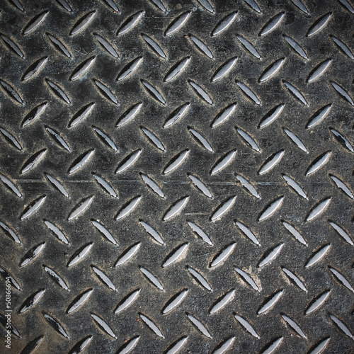 Metal grid