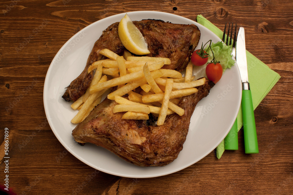 Pollo e patatine fritte Pollo e patatine fritte