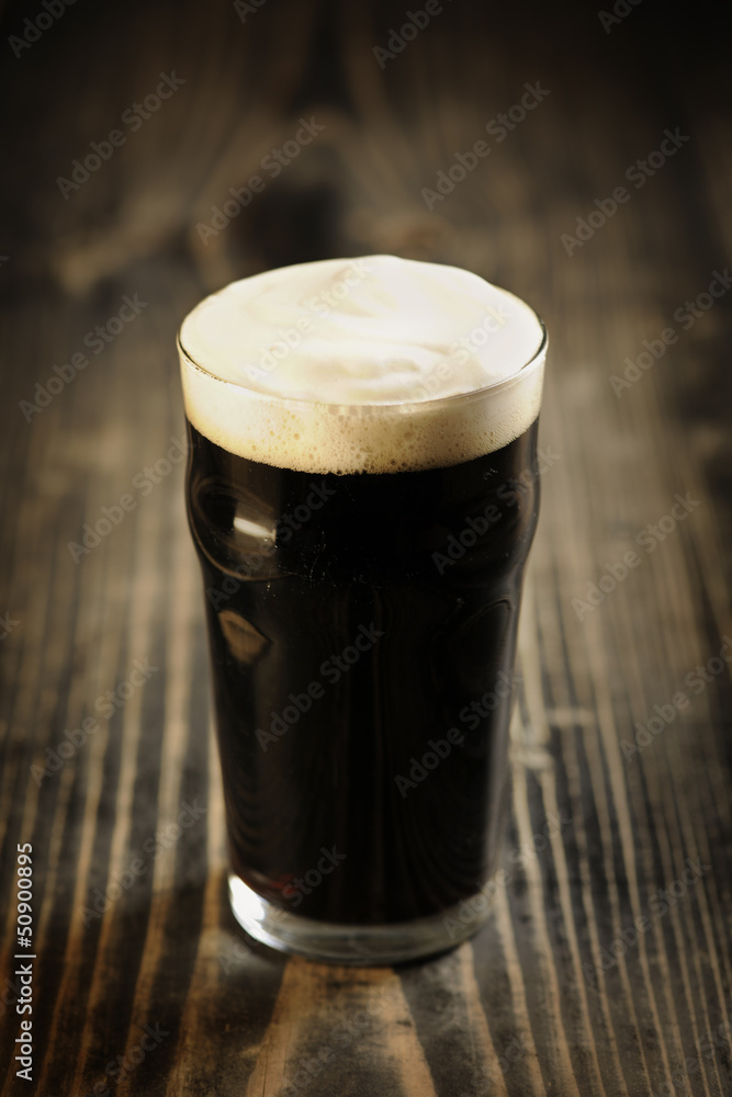 Irish Stout beer - obrazy, fototapety, plakaty 