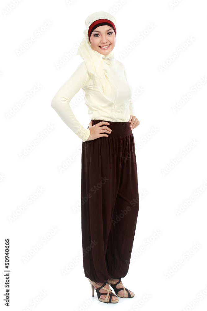 Fototapeta premium young muslim woman in head scarf