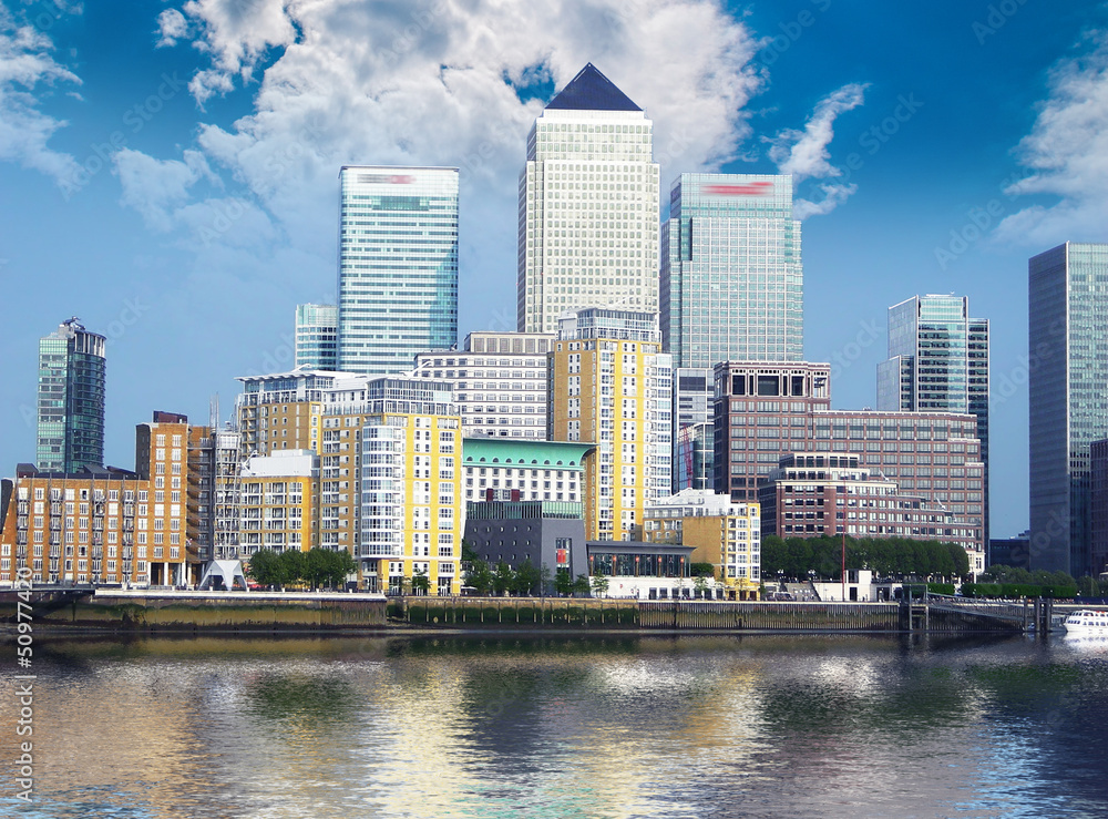 Obraz premium Skyline of Canary Warf, London.
