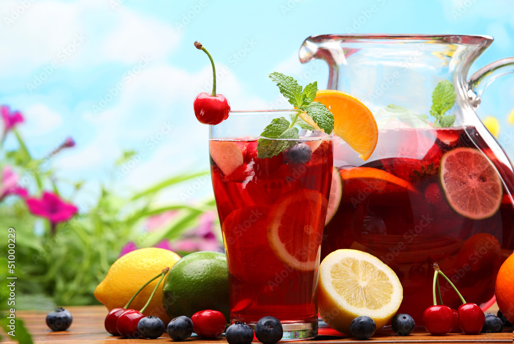 Refreshing sangria Refreshing sangria