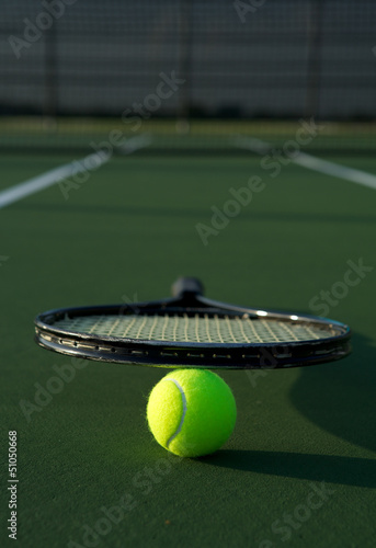 Tennis Racket on a Ball © 33ft