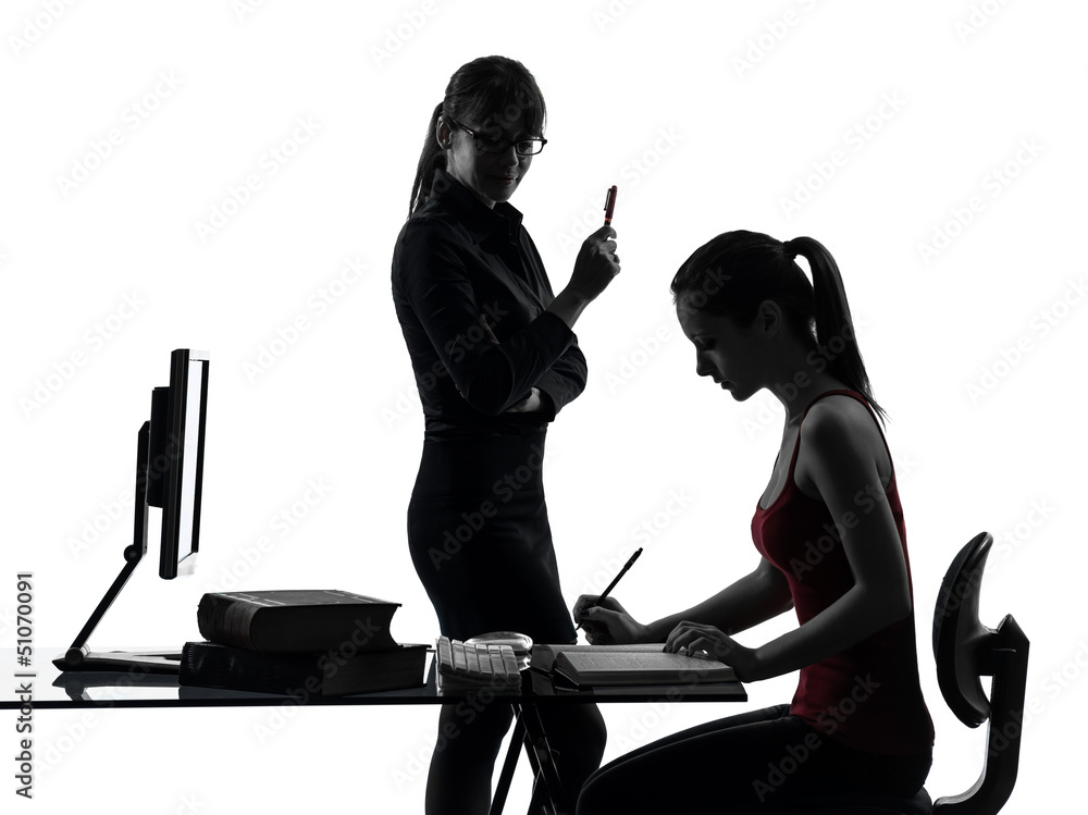 Φωτογραφία teacher woman mother teenager girl studying silhouette