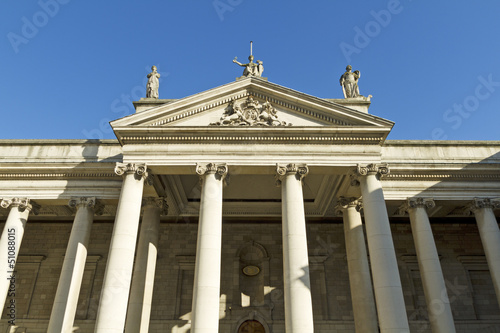 Obraz na płótnie Bank of Ireland w salonie