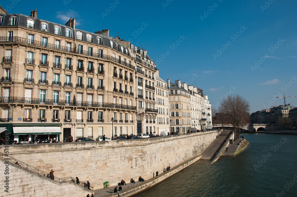 quai de Seine à Paris