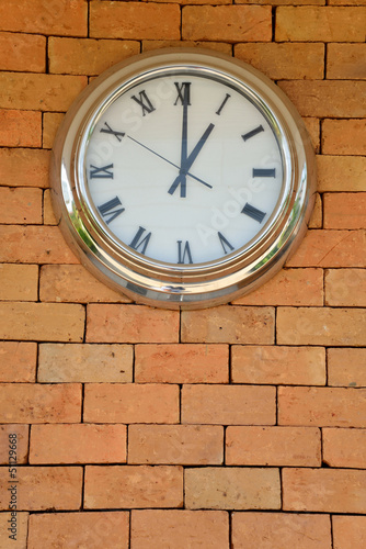 clock on the Old wall