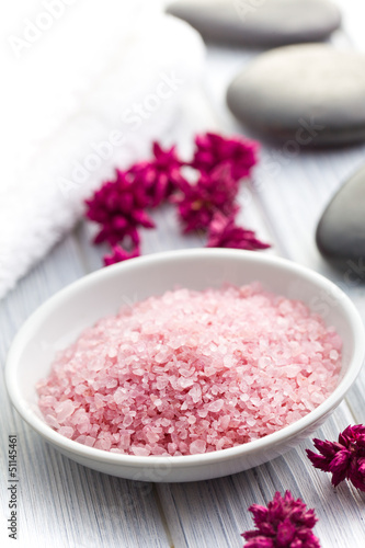 pink bath salt in bowl