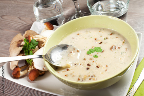mushrooms soup