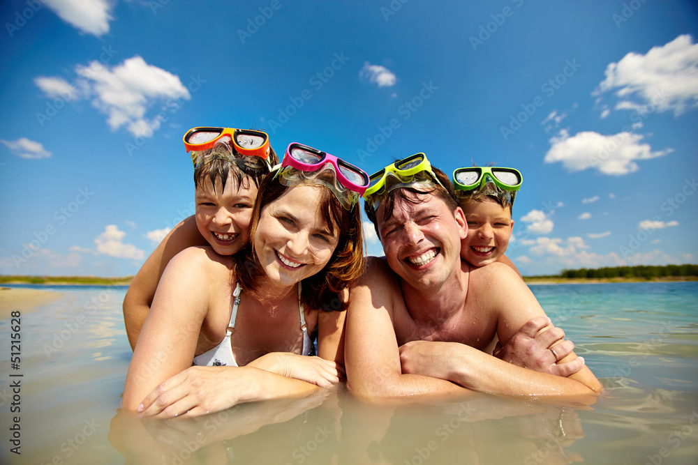 Sunbathers in water Sunbathers in water