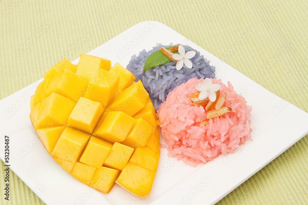 Thai desserts , Mango and  colorful sticky rice