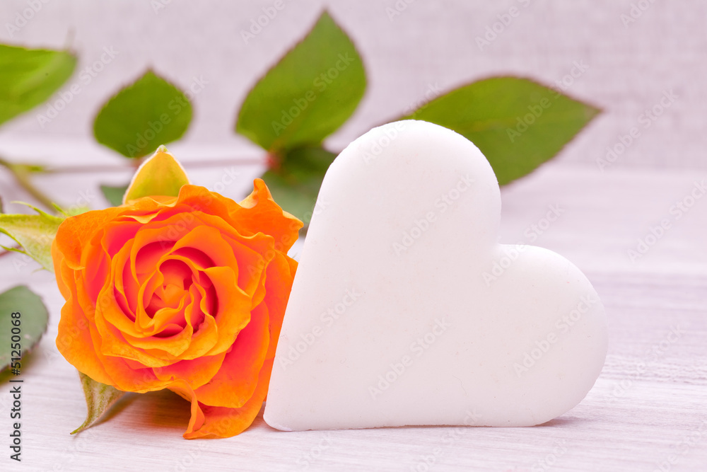 single yellow rose with white sugar heart decoration single yellow rose with white sugar heart decoration