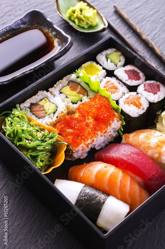 sushi und rolls