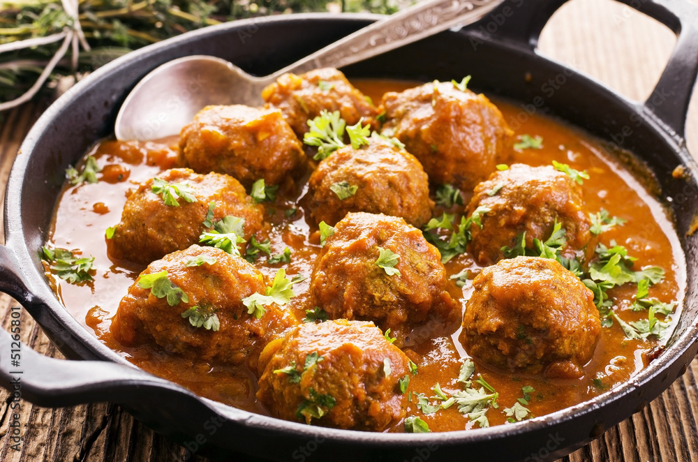 Hackfleischbällchen in Sauce Hackfleischbällchen in Sauce