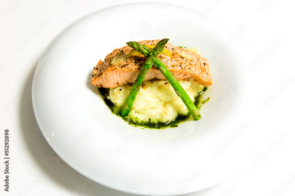 Salad mix with pears and grilled asparagus Salad mix with pears and grilled asparagus