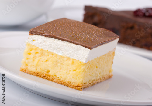 Vanilla and custard cream cake dessert