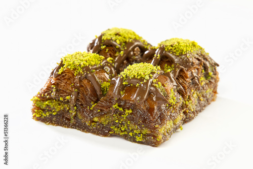 çikolatalı baklava