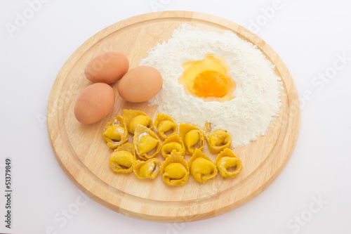 Wallpaper Mural Tortellini Bolognesi Torontodigital.ca