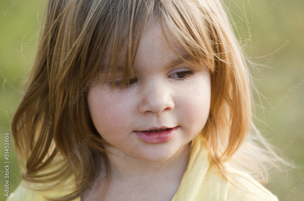 Little girl - Kleines Mädchen Little girl - Kleines Mädchen