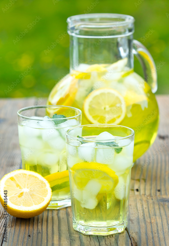Ice cold lemonade