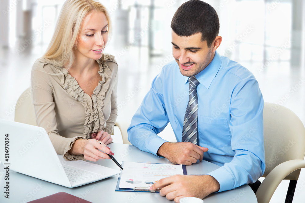 Fototapeta premium Business people working at meeting