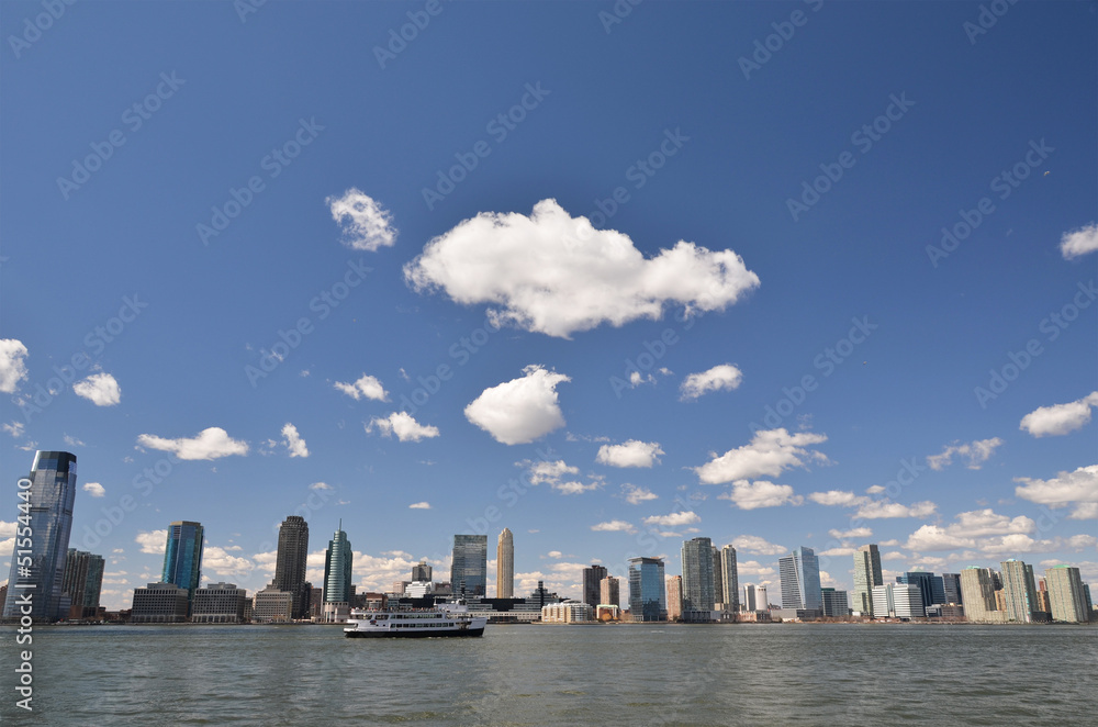 Fototapeta premium New Jersey over Hudson river
