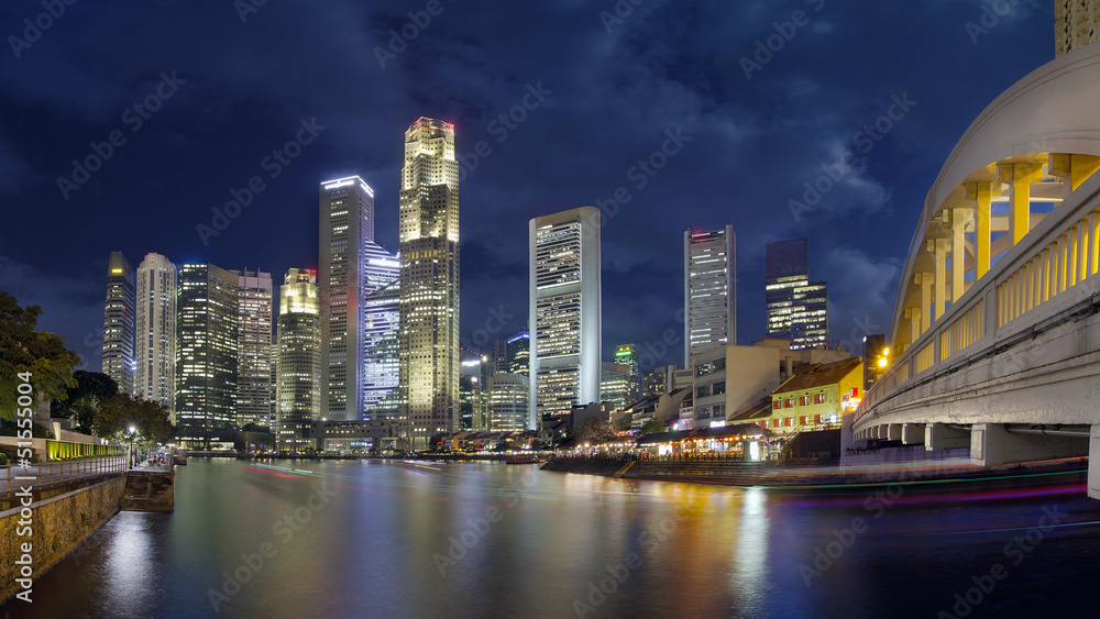 Naklejka premium Singapore Skyline from Boat Quay