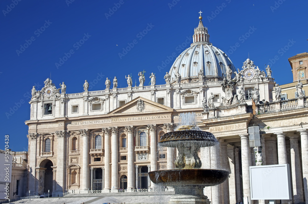 Saint Peter Basilica (square view) Saint Peter Basilica (square view)