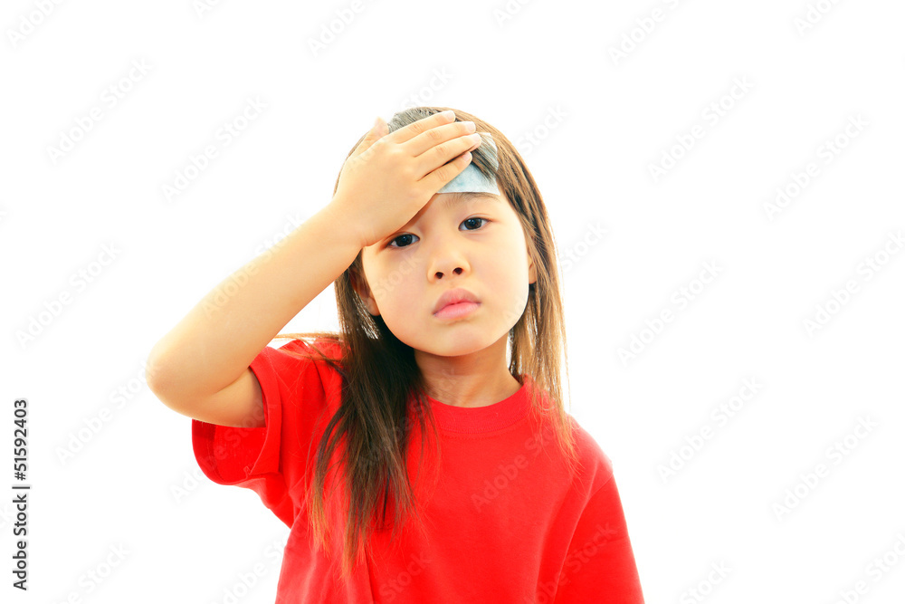 風邪にり患した女の子 風邪にり患した女の子