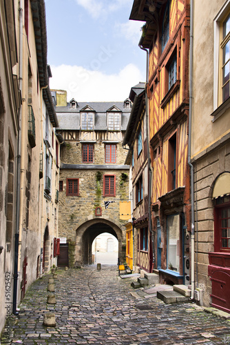 Fototapeta Naklejka Na Ścianę i Meble -  Porte mordelaise - Rennes - France