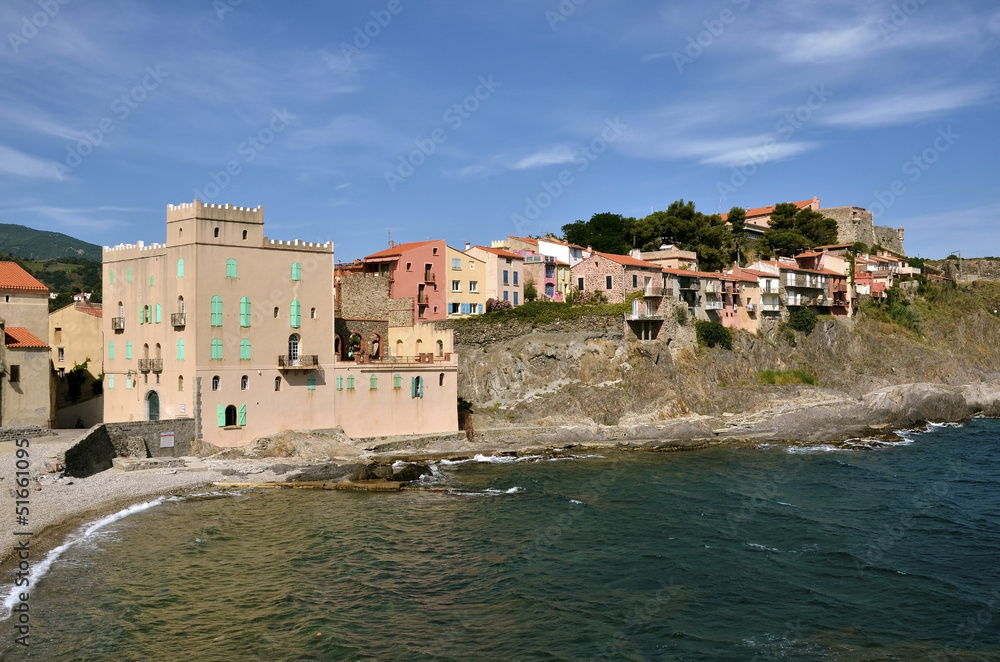 Houses on the cliffs of the coast of Collioure