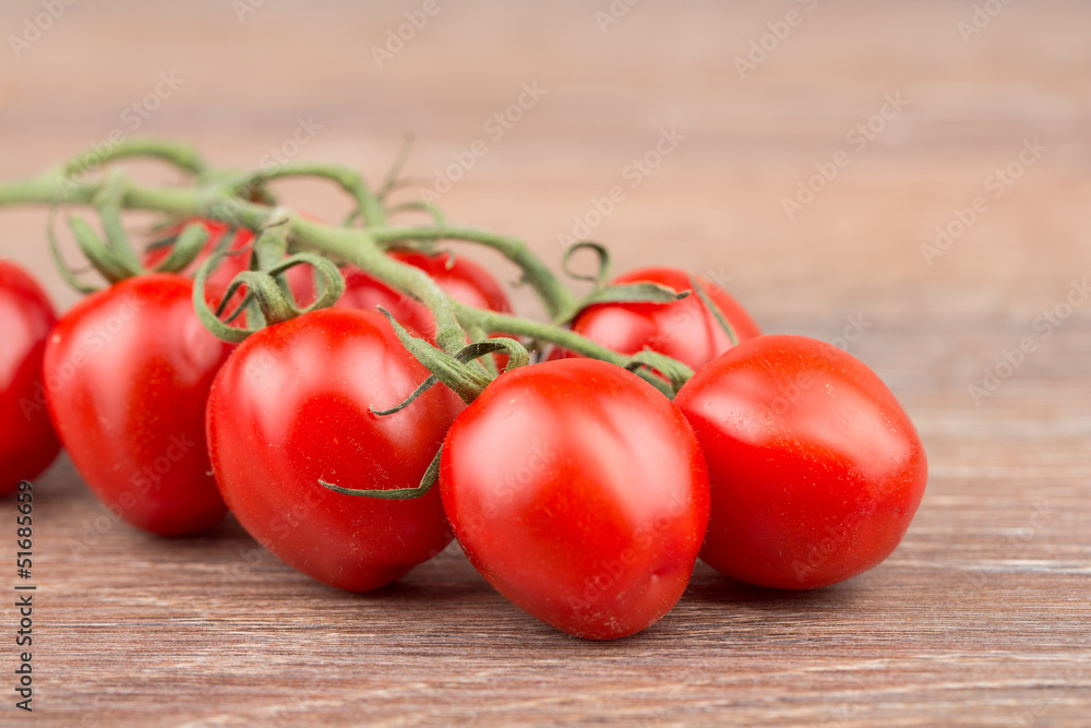 Tomatoes Tomatoes