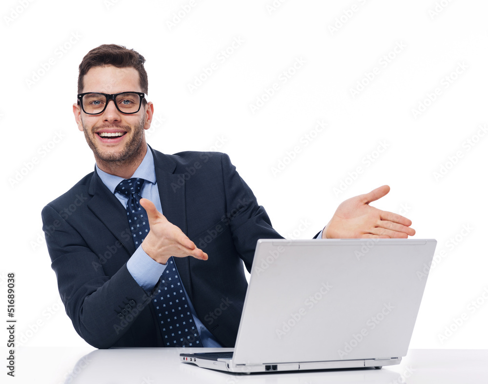 Look at the computer, it's awesome! Look at the computer, it's awesome!