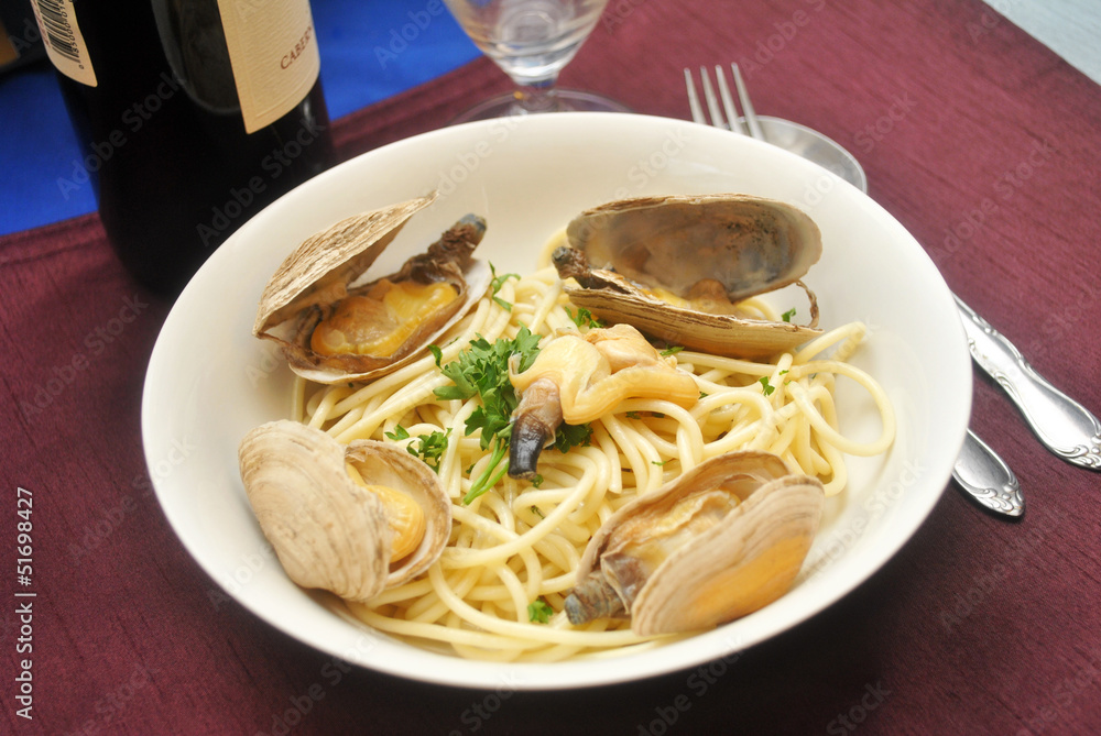 Gourmet Pasta Meal with Clams