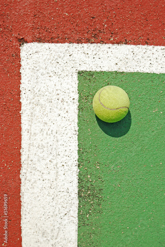 Corner Tennisball © thaiview