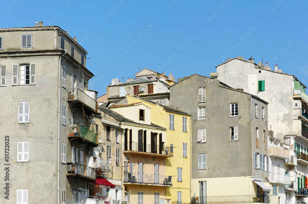 Bastia, architecture  du  vieux port