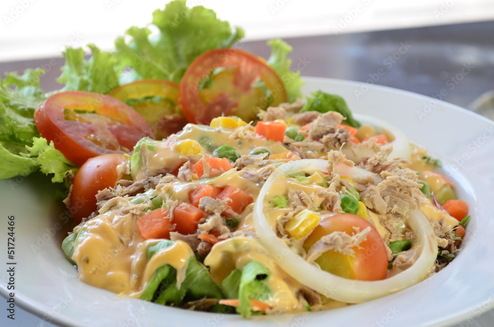 Tuna and vegetable salad Tuna and vegetable salad