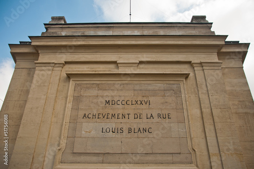 monument rue Louis blanc